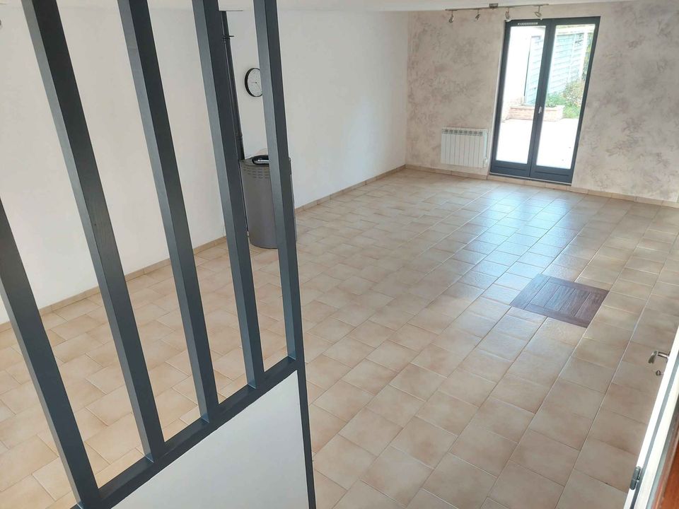 A LOUER MAISON 6 PIECES