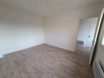 A LOUER DUPLEX 3 CHAMBRES AILLY SUR NOYE
