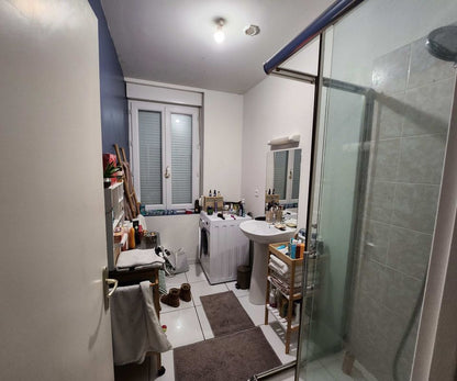 A LOUER MAISON 3 CHAMBRES CENTRE VILLE BOVES