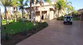À Vendre : Propriété d'Exception sur 1 Hectare avec Prestations de Luxe